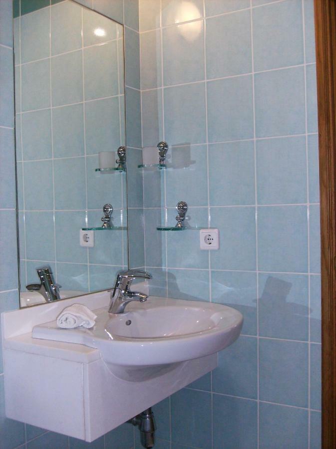 Oceanfront Apartment ฟุงชาล ภายนอก รูปภาพ