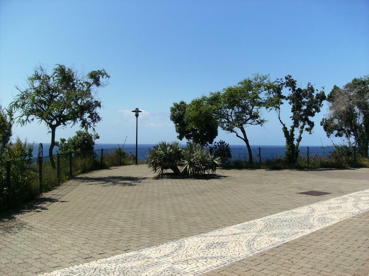 Oceanfront Apartment ฟุงชาล ภายนอก รูปภาพ