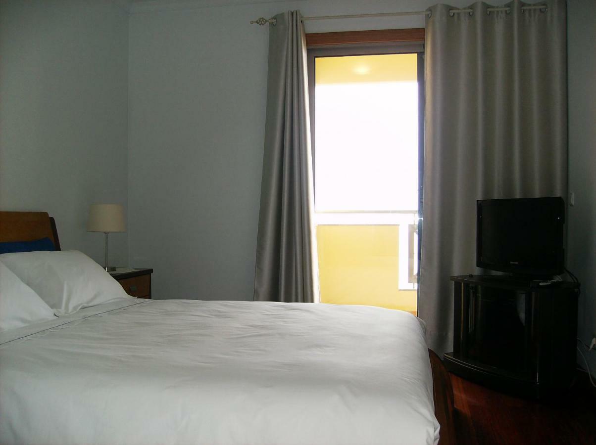 Oceanfront Apartment ฟุงชาล ภายนอก รูปภาพ