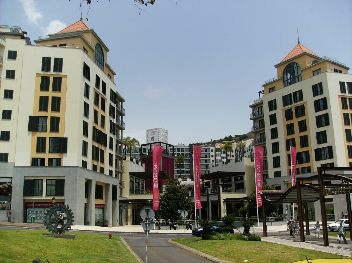 Oceanfront Apartment ฟุงชาล ภายนอก รูปภาพ