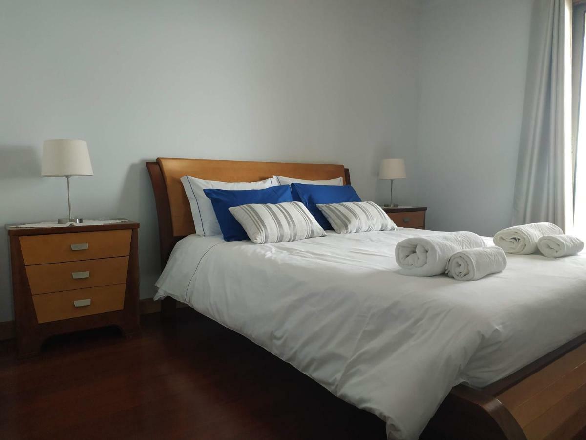 Oceanfront Apartment ฟุงชาล ภายนอก รูปภาพ